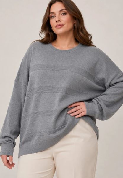 Immagine di PLUS SIZE CREW NECK SWEATER